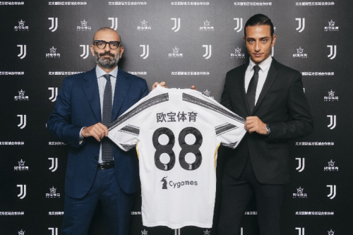 的舞台上完 的舞台上完